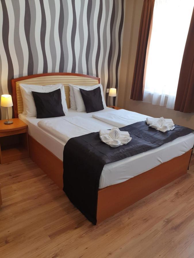 Quarto Duplo Standard