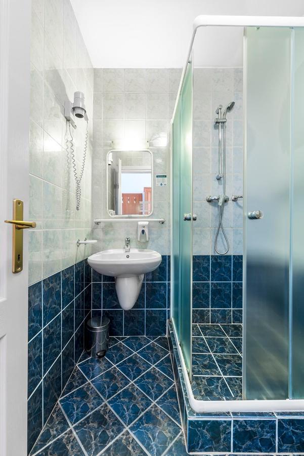 Chambre Double ou Lits Jumeaux