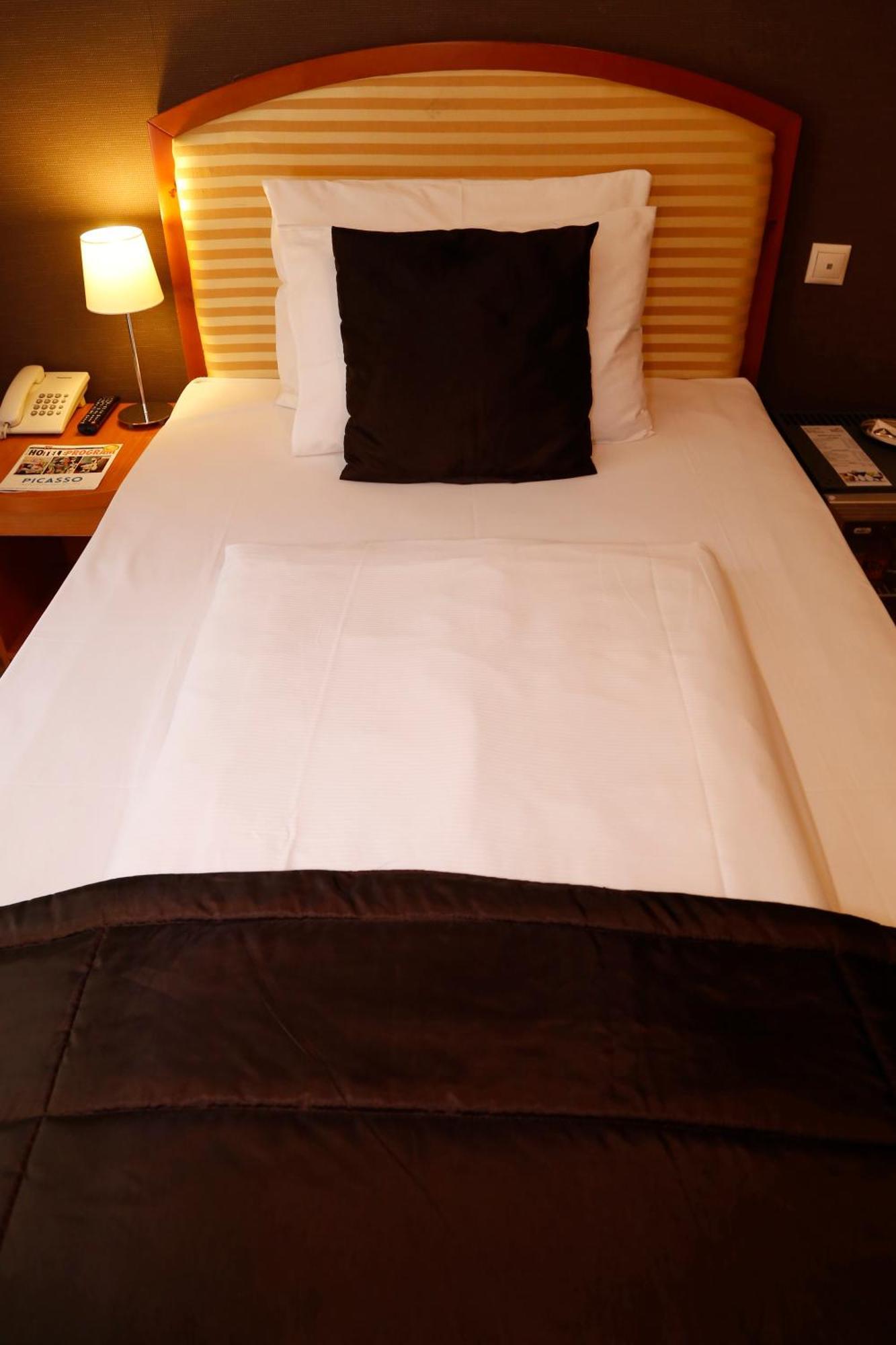 Quarto Individual Standard
