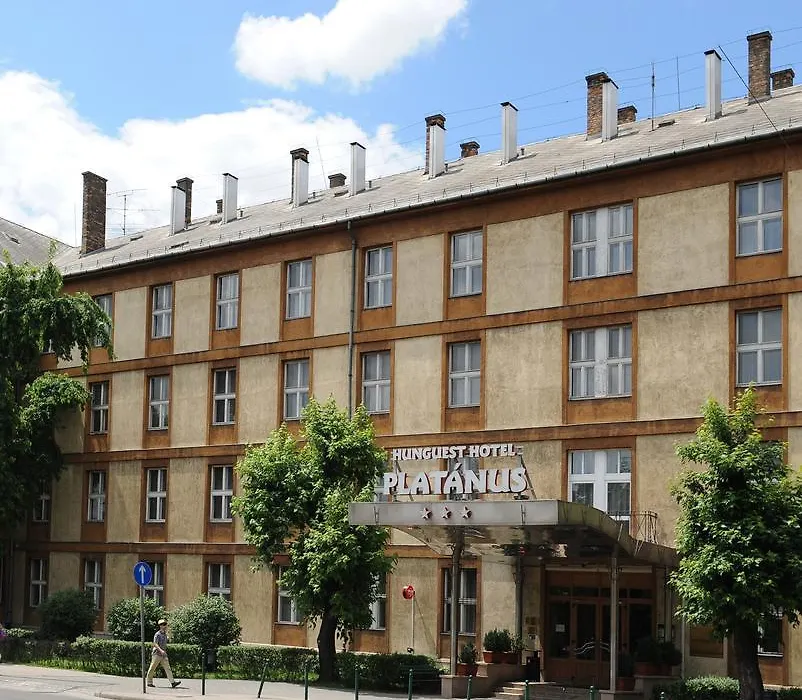 Hunguest Hotel Platanus-1